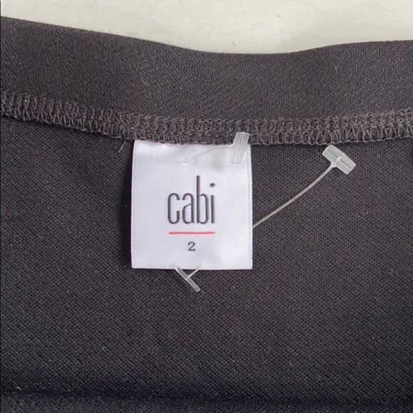 Like new CAbi skater style skirt - Picture 4 of 7